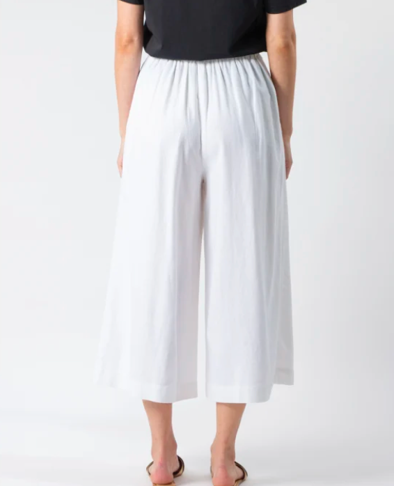 Stella Gemma Emmi white wide-leg pants