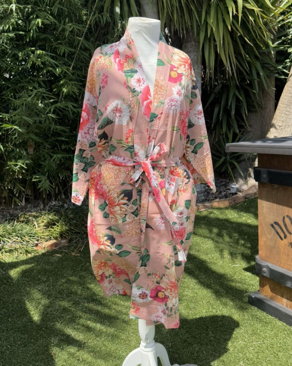 Blazing Daisy Fleur Kimono Robe - Blush