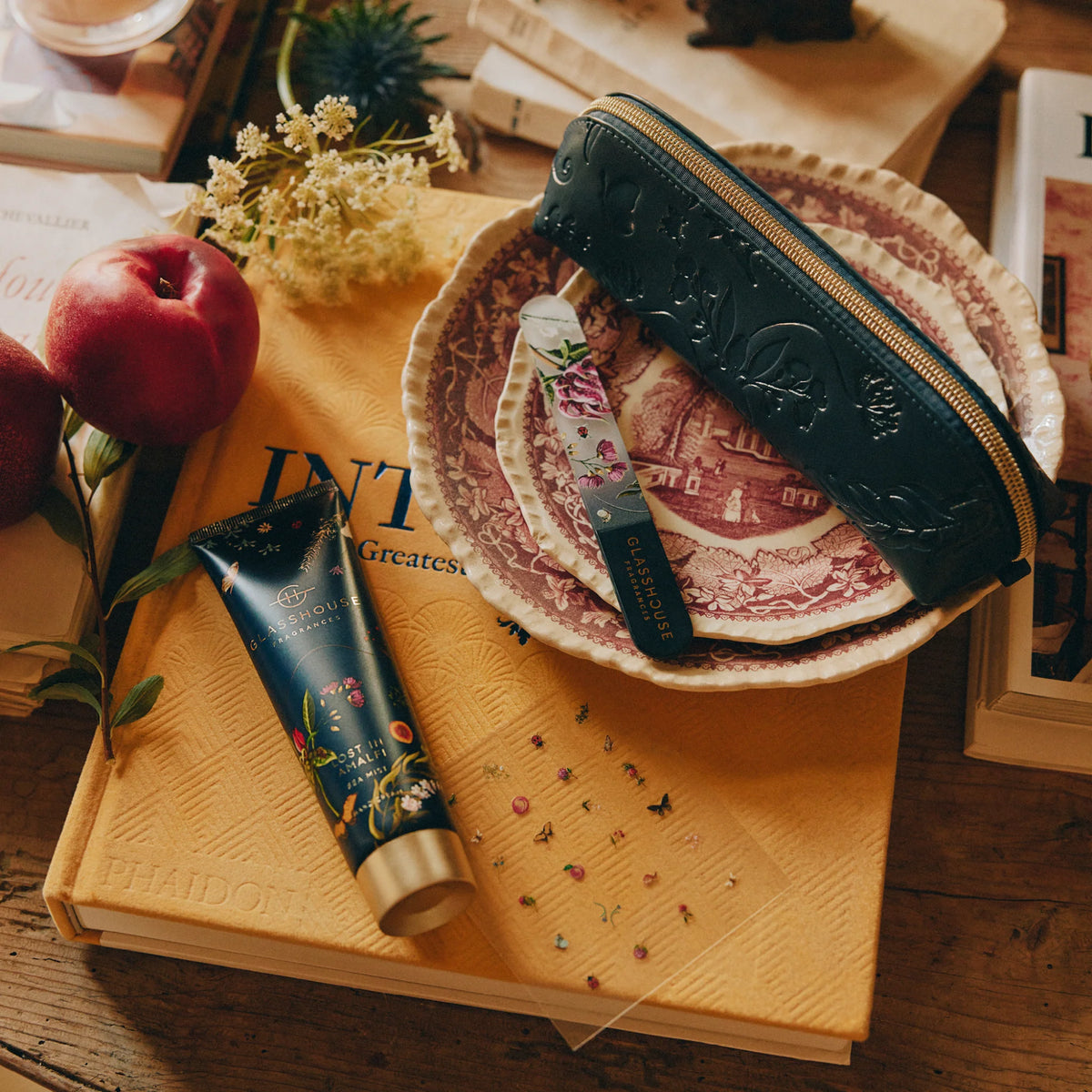 Glasshouse Lost In Amafi Hand & Nail Set