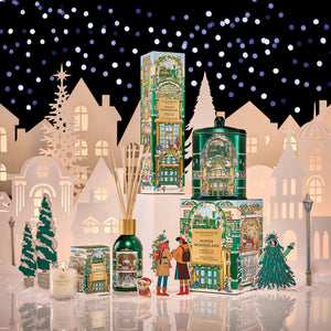 Glasshouse Fragrances Winter Wonderland diffuser with black sticks GF Christmas Tree Scents Stems