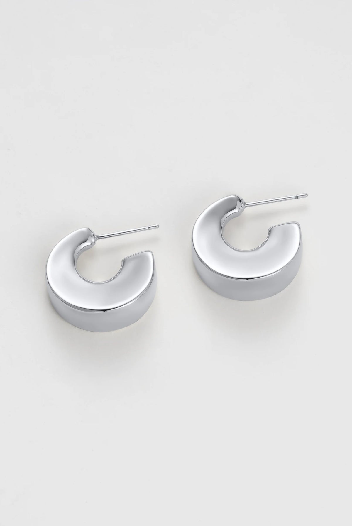 ZAFINO Harper Hoop Silver Essential Earring