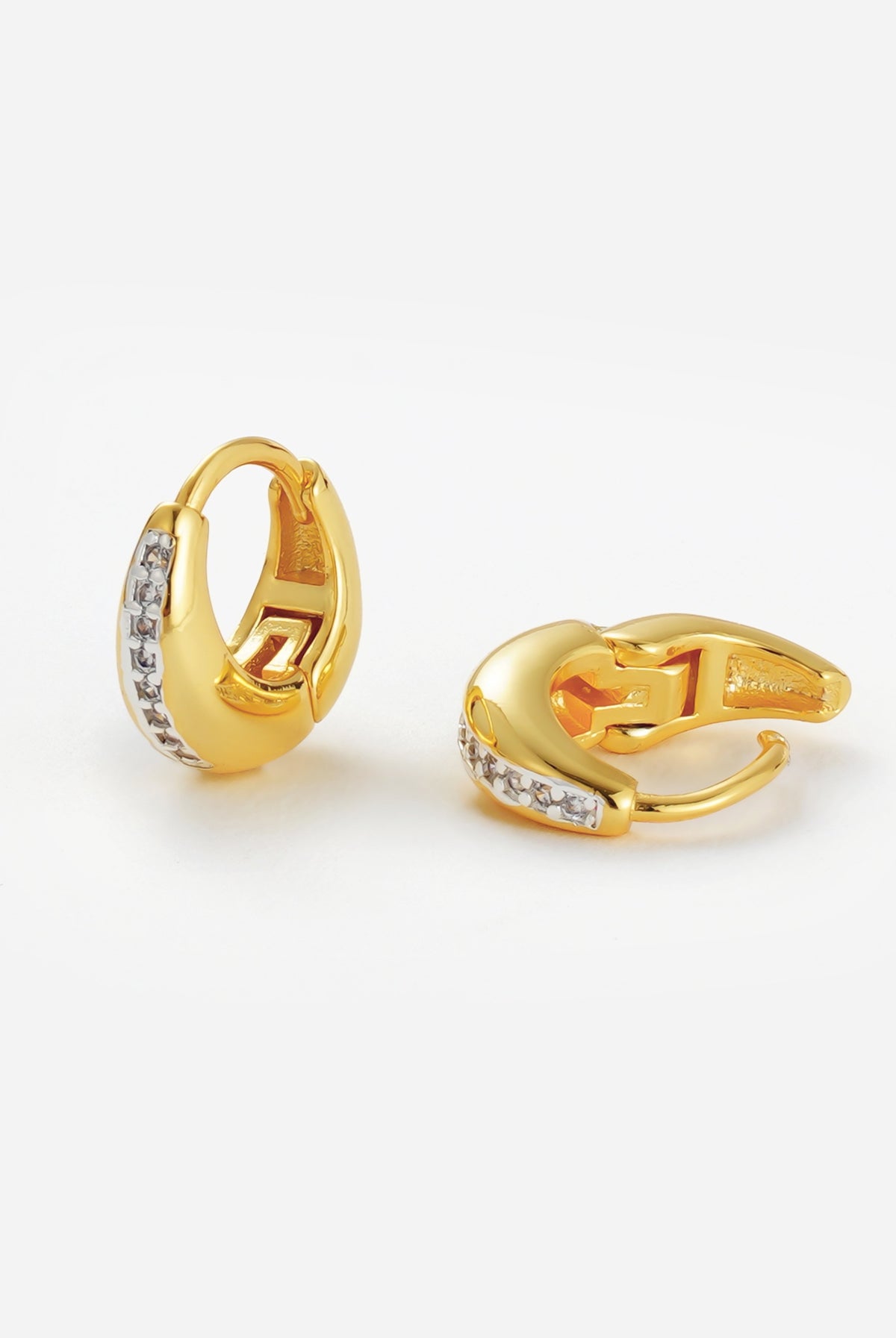 ZAFINO Hayley Huggie - Gold