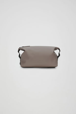 RAINS Hilo Wash Bag - Cinder