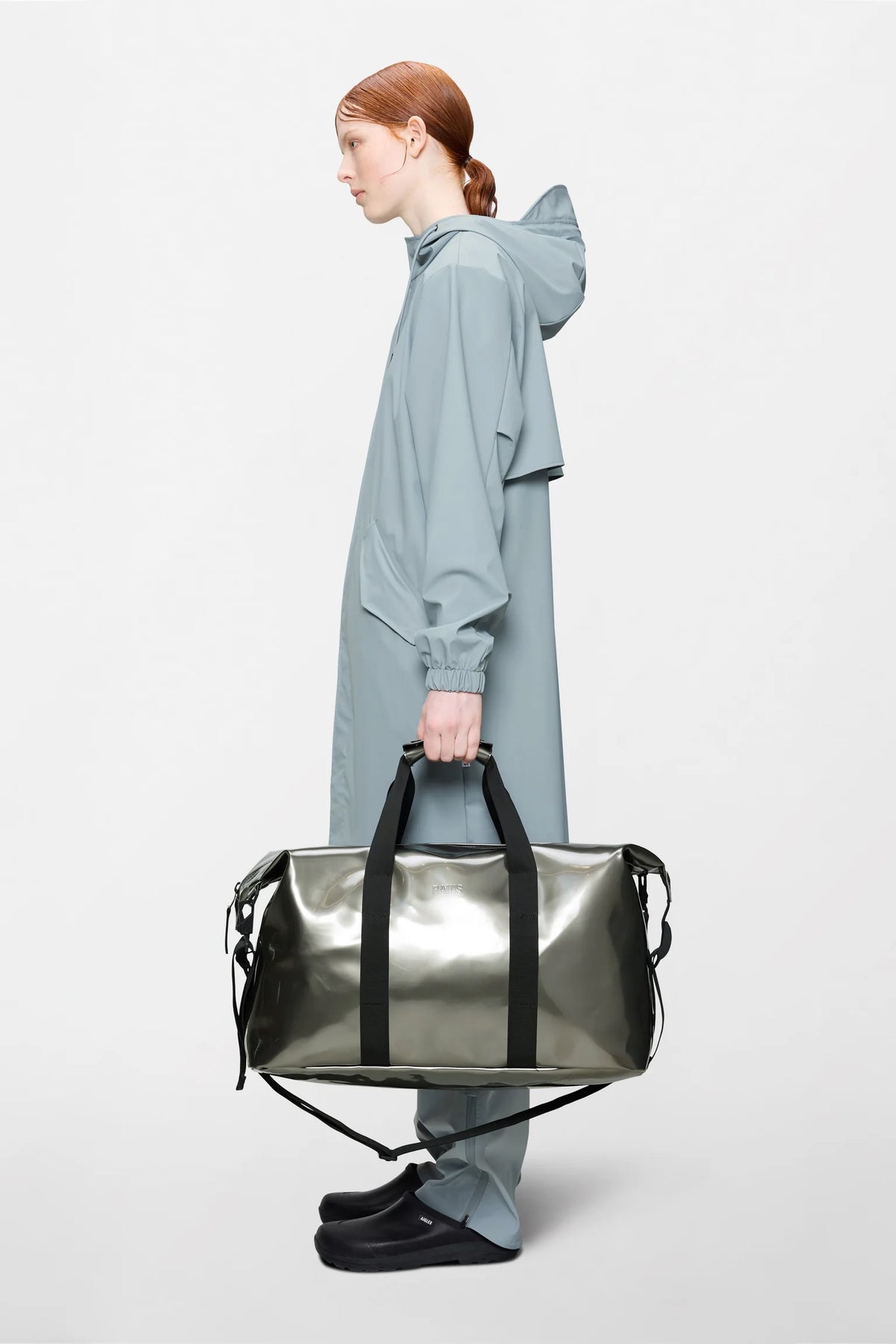 RAINS Hilo Weekend Bag W3 - Raven Silver duffel bag