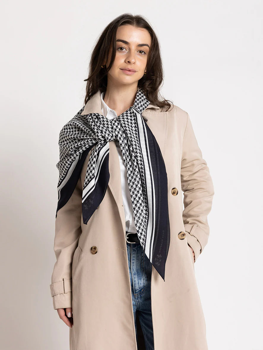Dark Hampton The Hunter Scarf