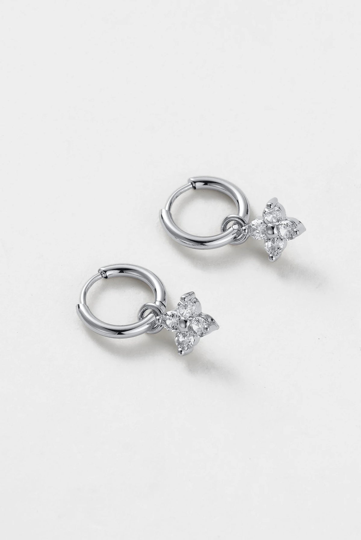 ZAFINO Ivy Mini Drop Huggy - Silver 7652