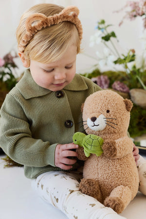 Jamie Kay Snuggle Bunnies - Ollie the Otter - Cocoa 30cm