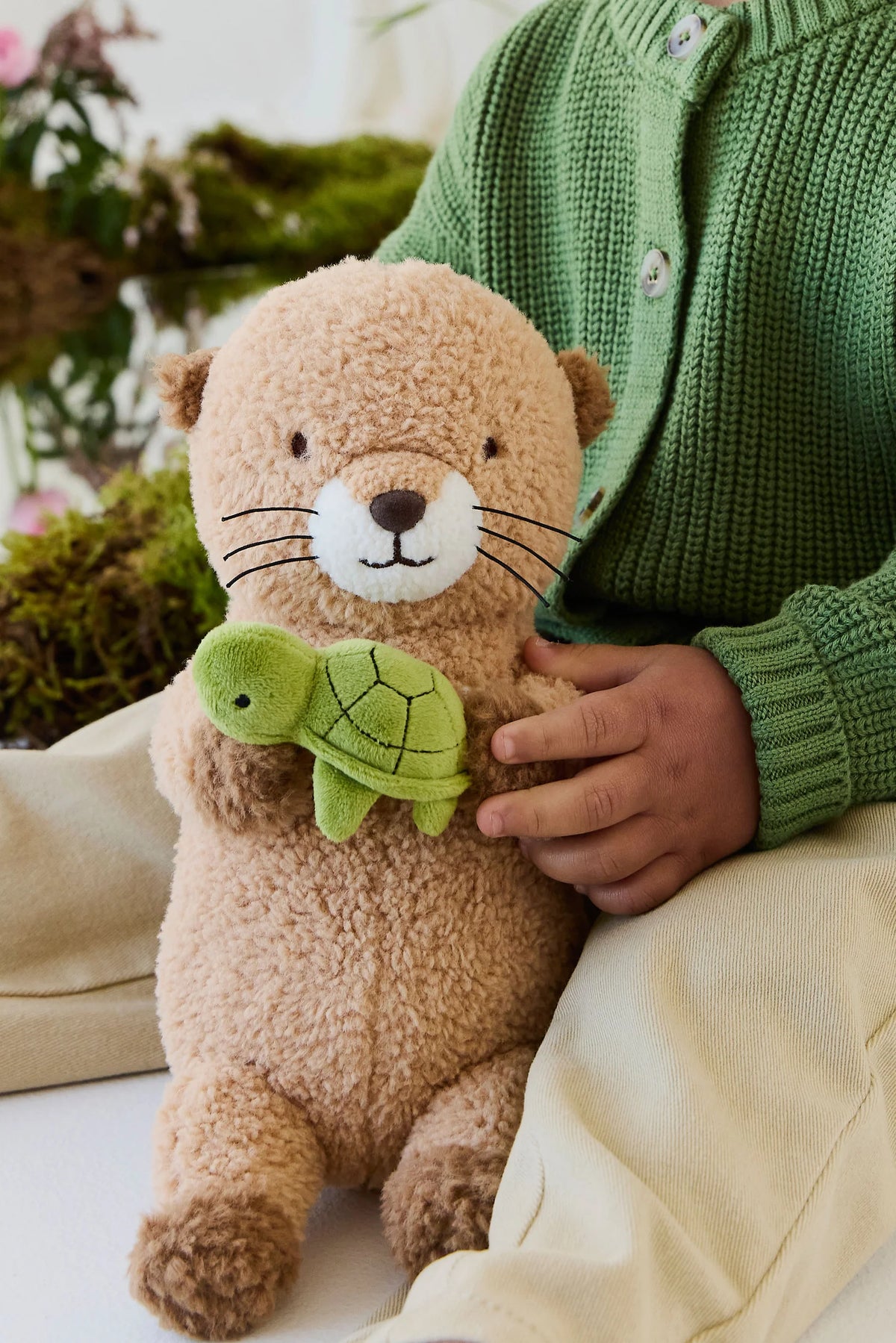 Jamie Kay Snuggle Bunnies - Ollie the Otter - Cocoa 30cm
