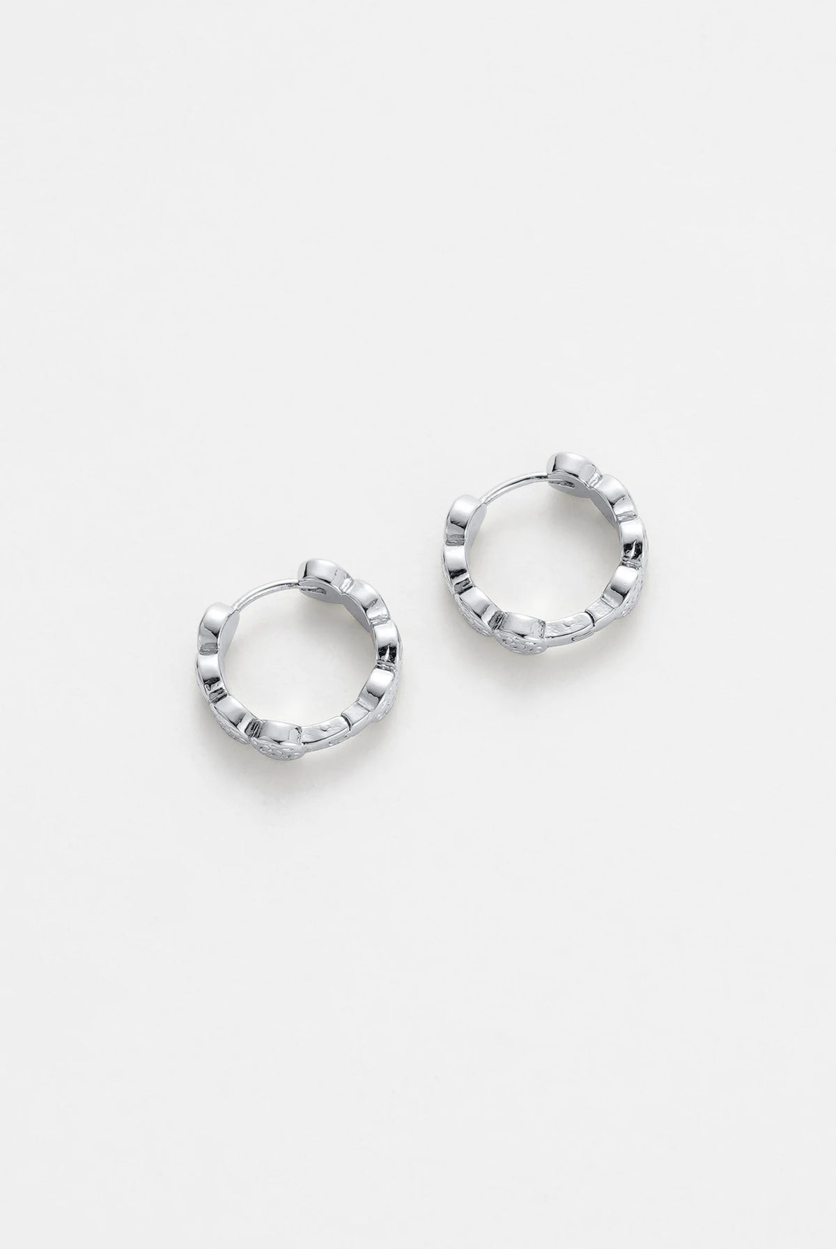 ZAFINO Josie Hoop Essential Earring - Silver 7359