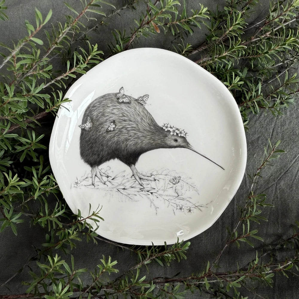 KATY HAYWARD TRINKET DISH - WALKING WITH AROHA - BROWN KIWI
