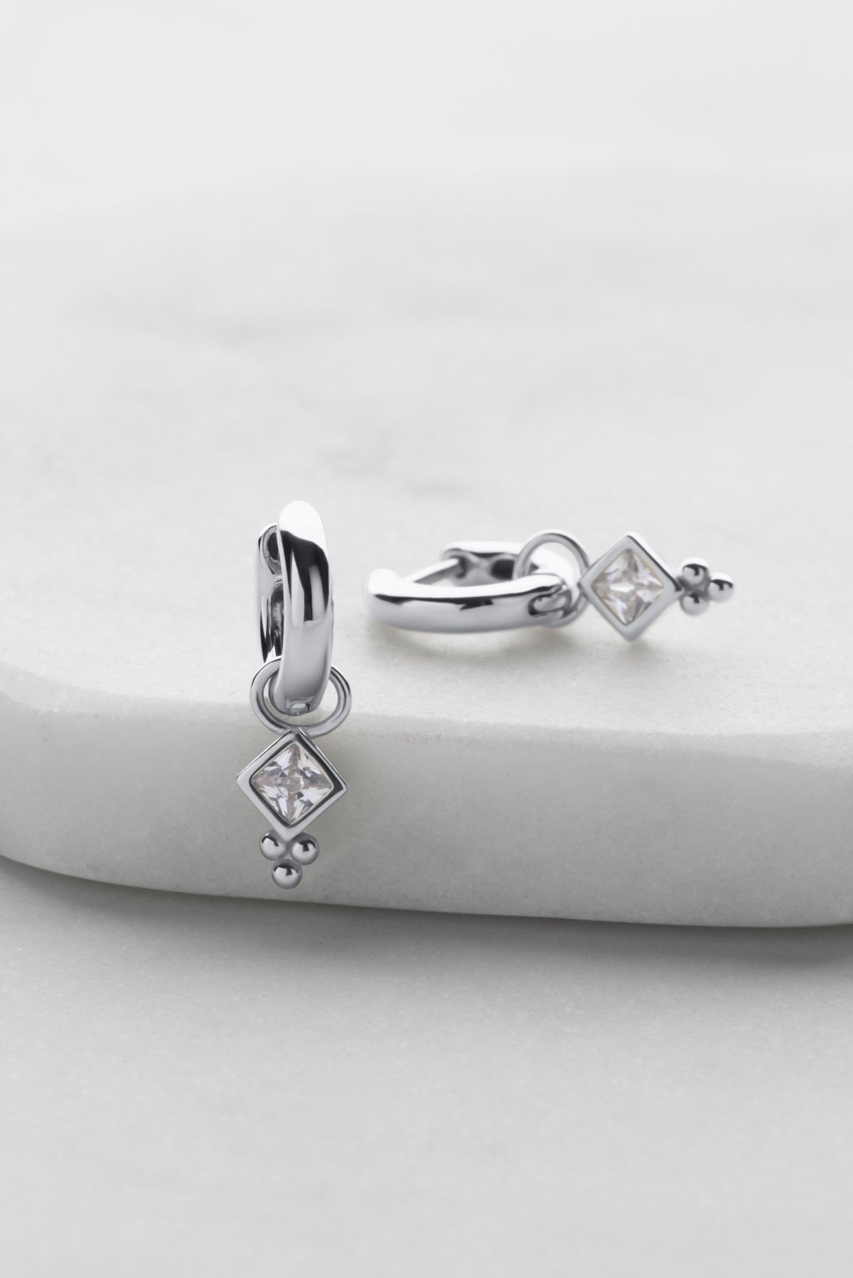 Mabel Huggie - Silver