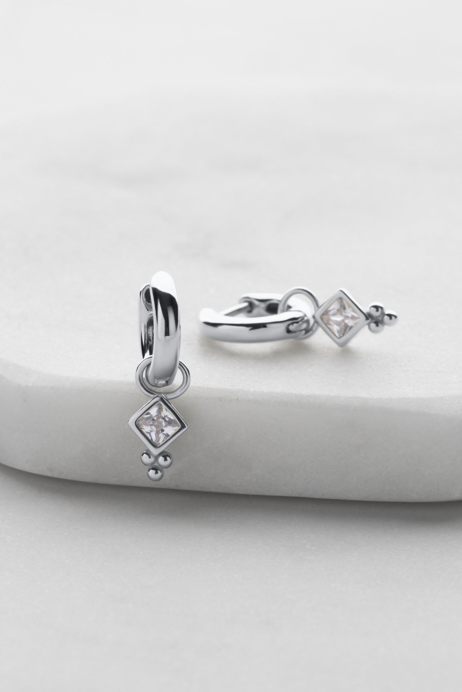 Mabel Huggie - Silver