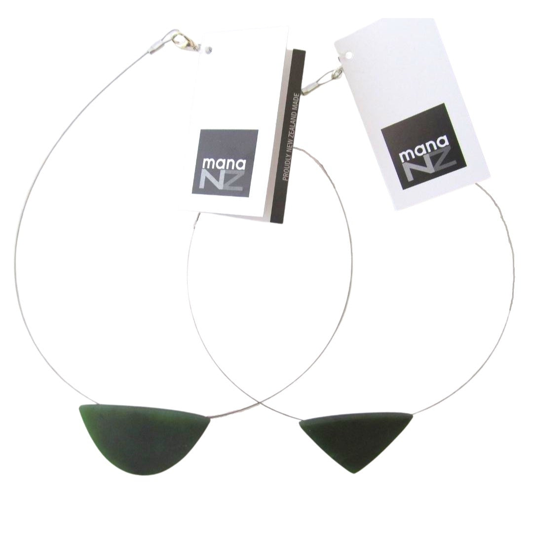Mana NZ Greenstone Shapes on Silver Wire Choker Necklace