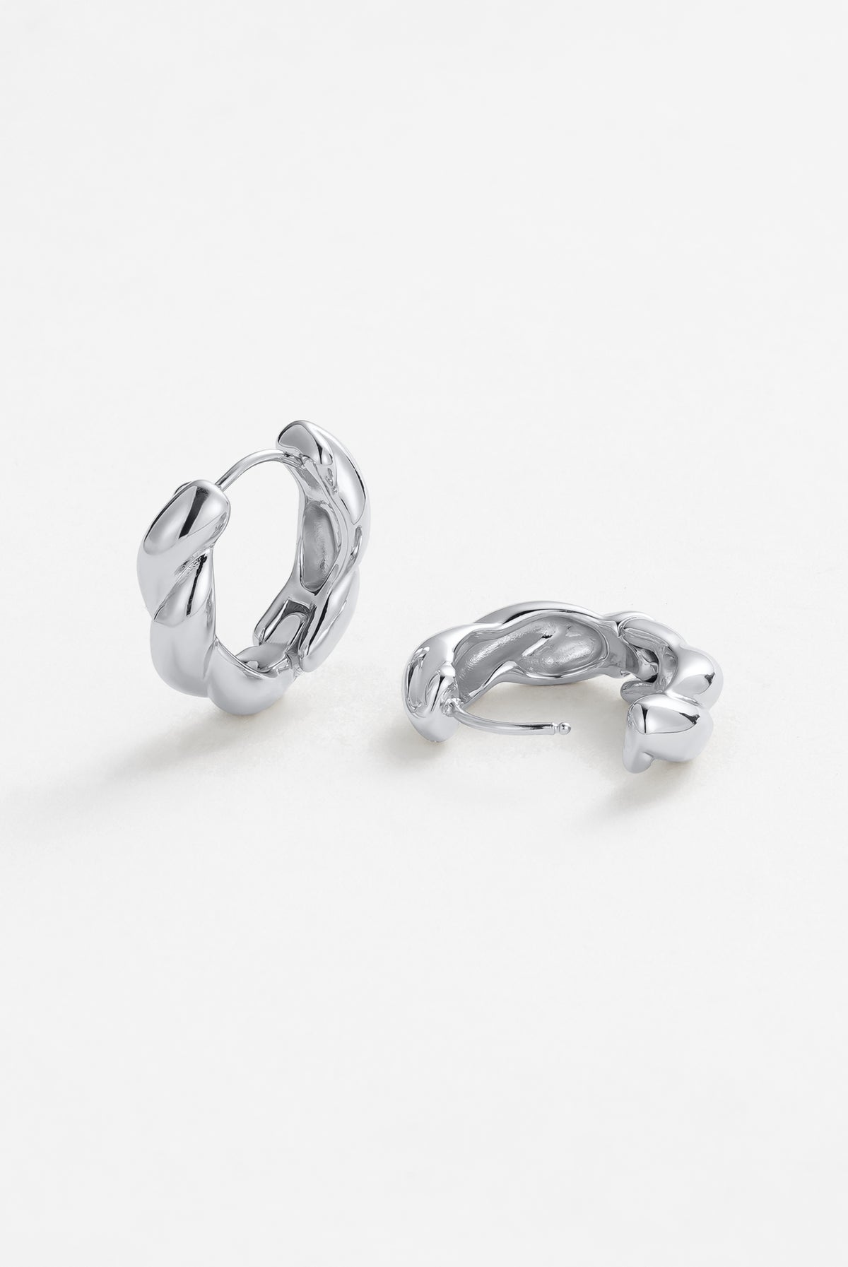 ZAFINO Maya Hoop - Silver