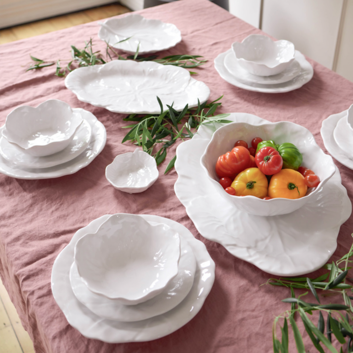 Melamine Cabbage Leaf Bowl 32cm + Le Forge