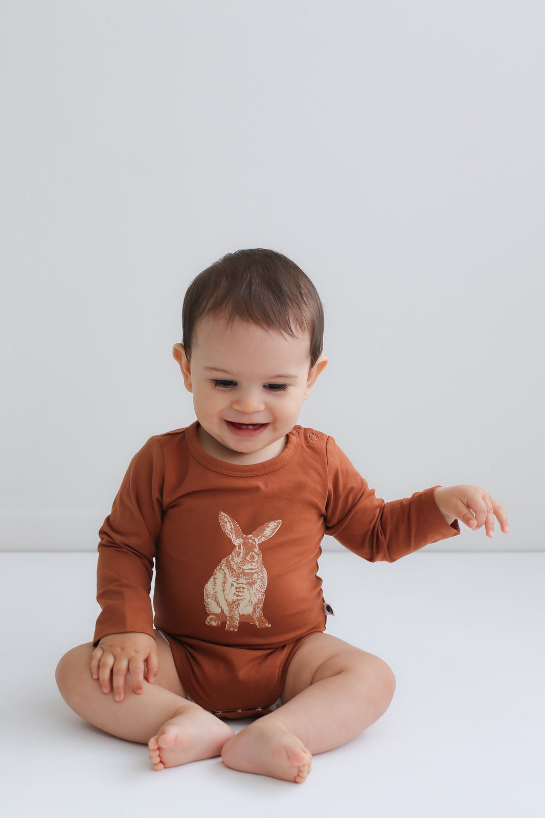 Mr Hopkins Long Sleeve Bodysuit - Chestnut Burrow & Be