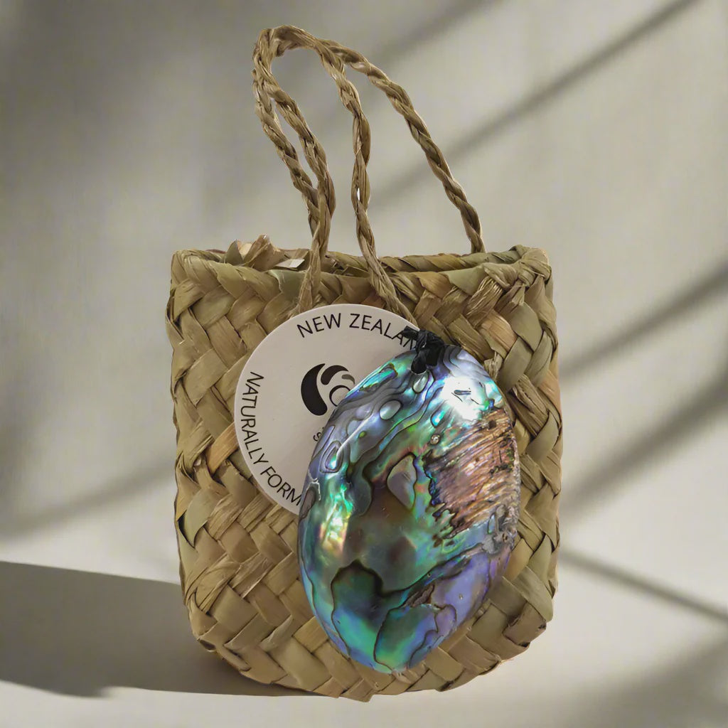 Ocean Shell Studio Paua Gem and Kete Bag