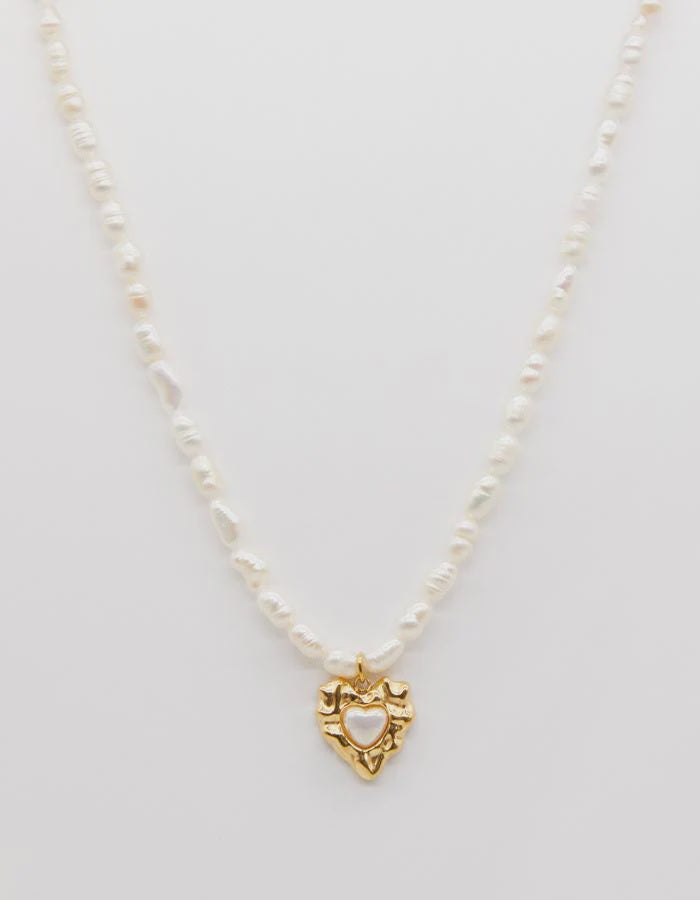 Stella Gemma Necklace Heart and Pearl Gold