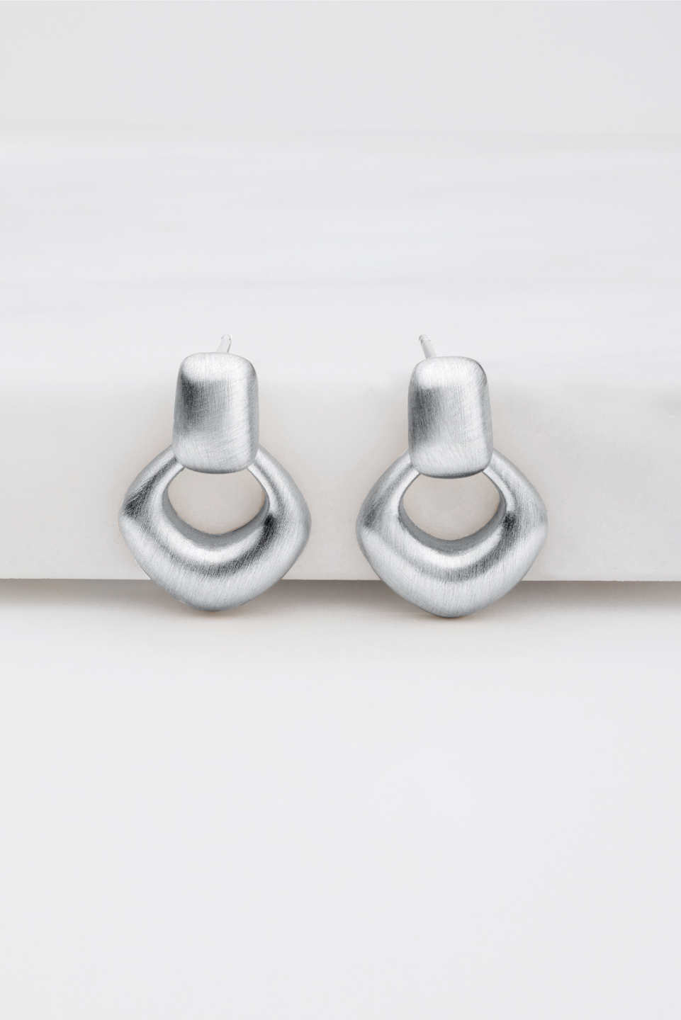 Nova Brushed Earring - Silver