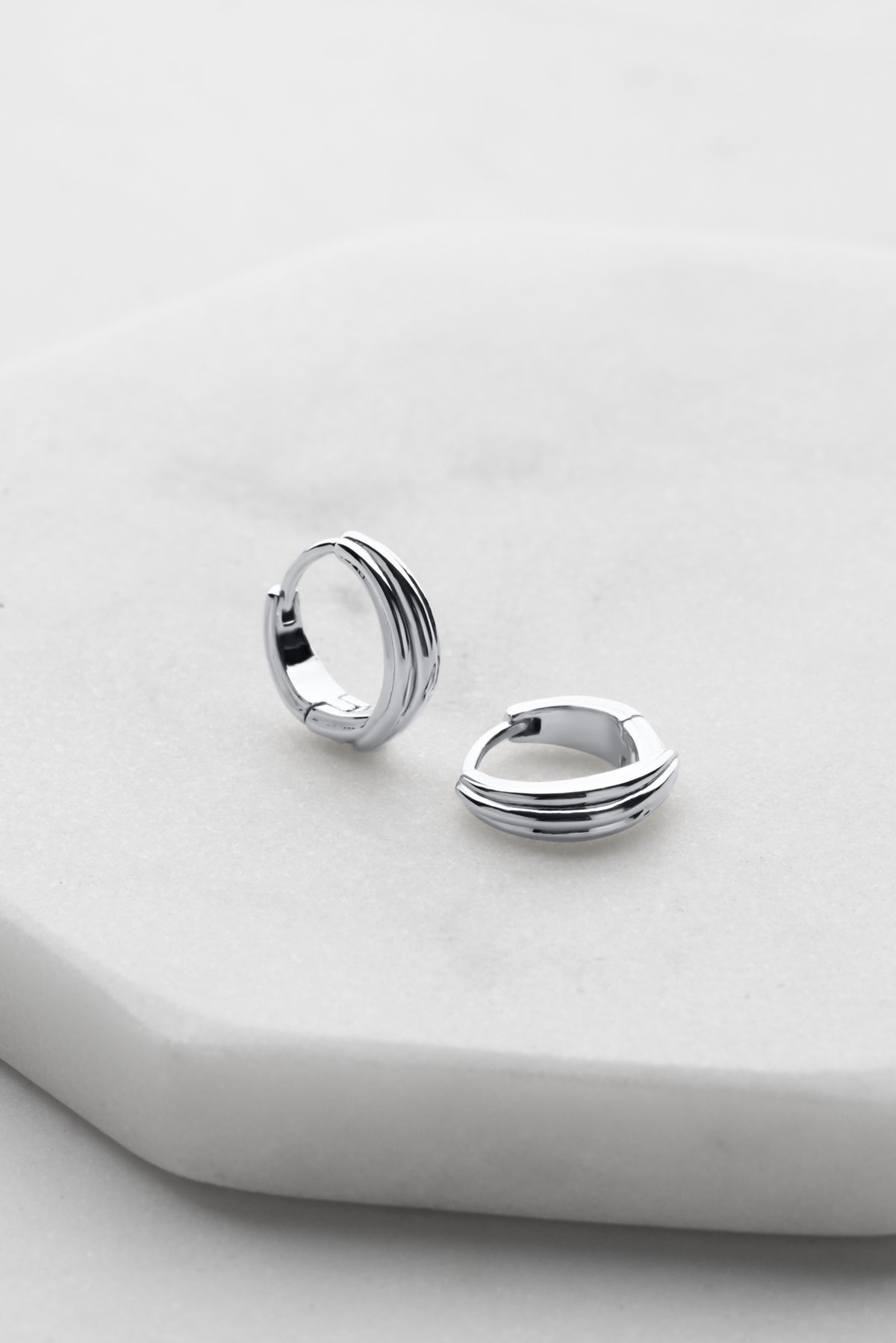 Paris Huggie - Silver - Earrings