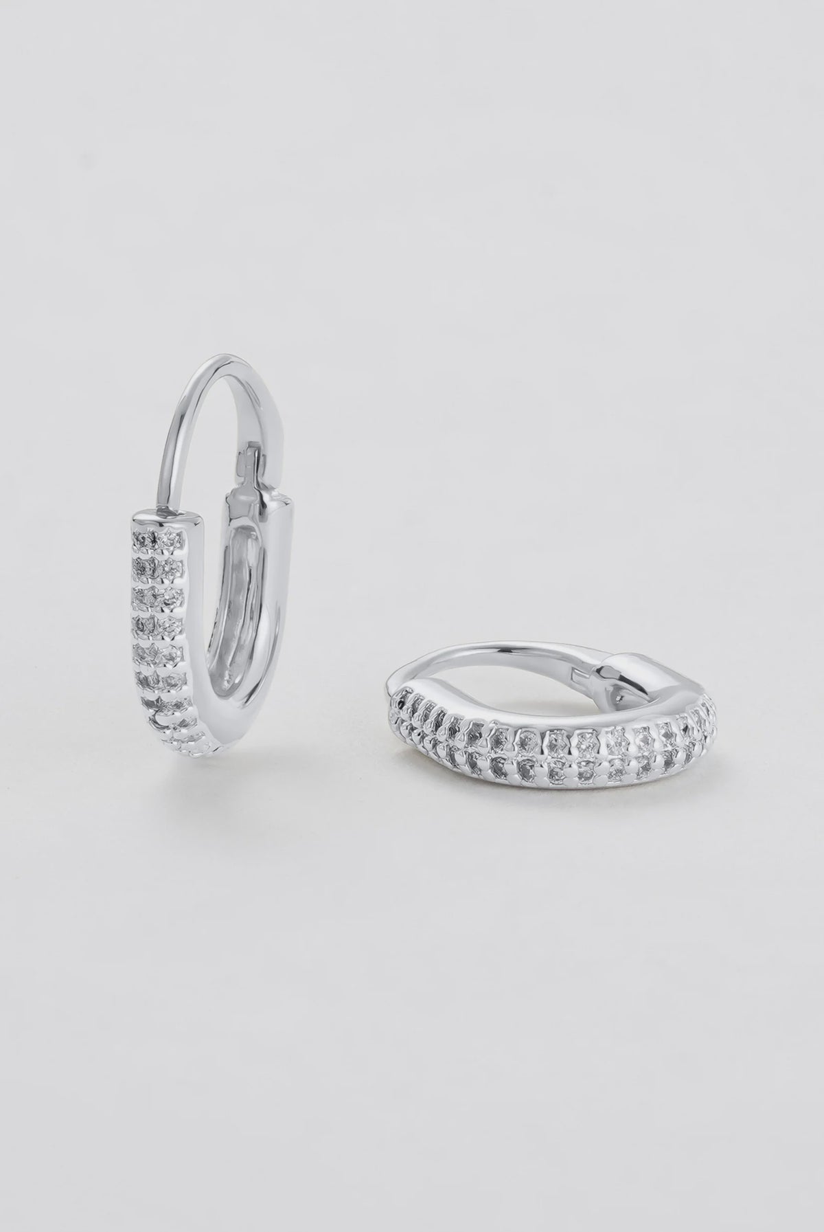 ZAFINO 7431 Phoebe Hoop - Silver