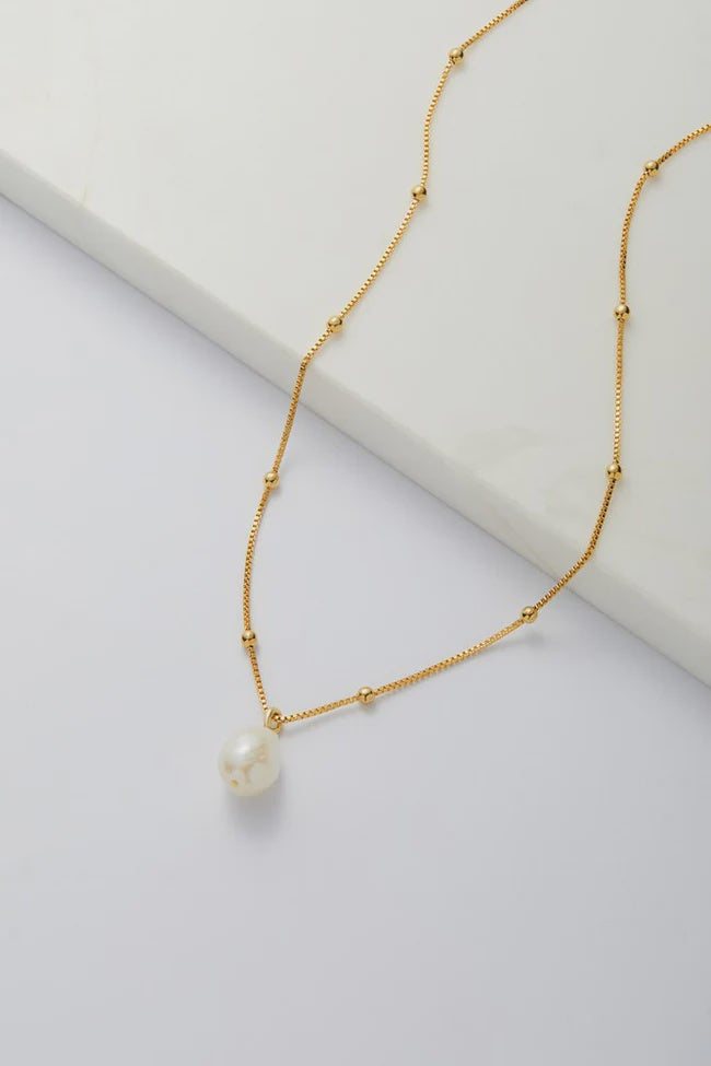 Prue Necklace - Gold