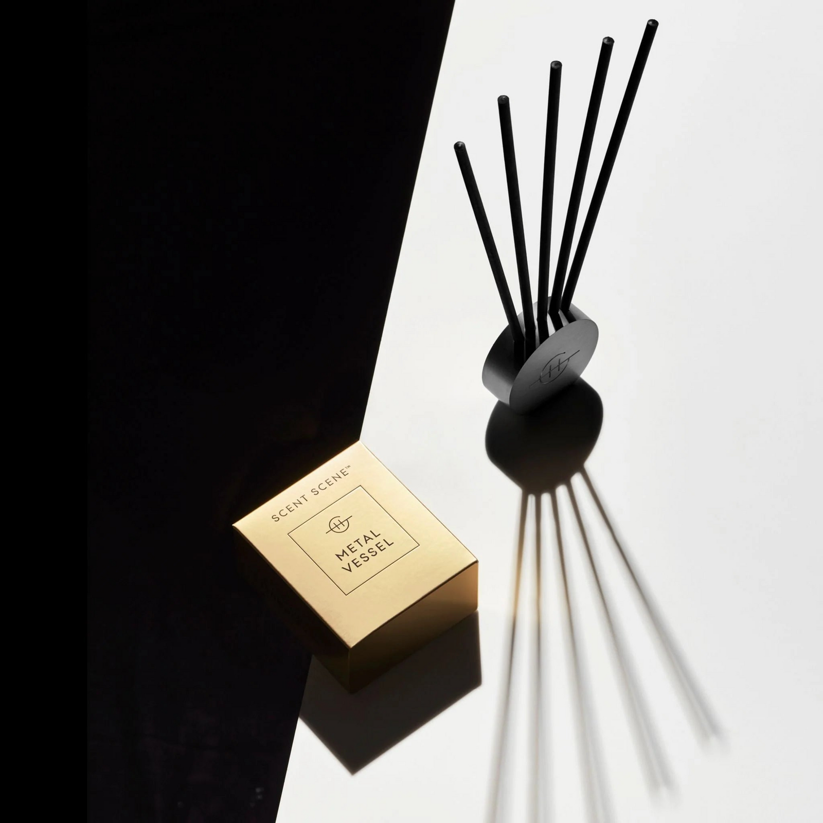 Glasshouse Scent Scene Vessel - Black Gunmetal