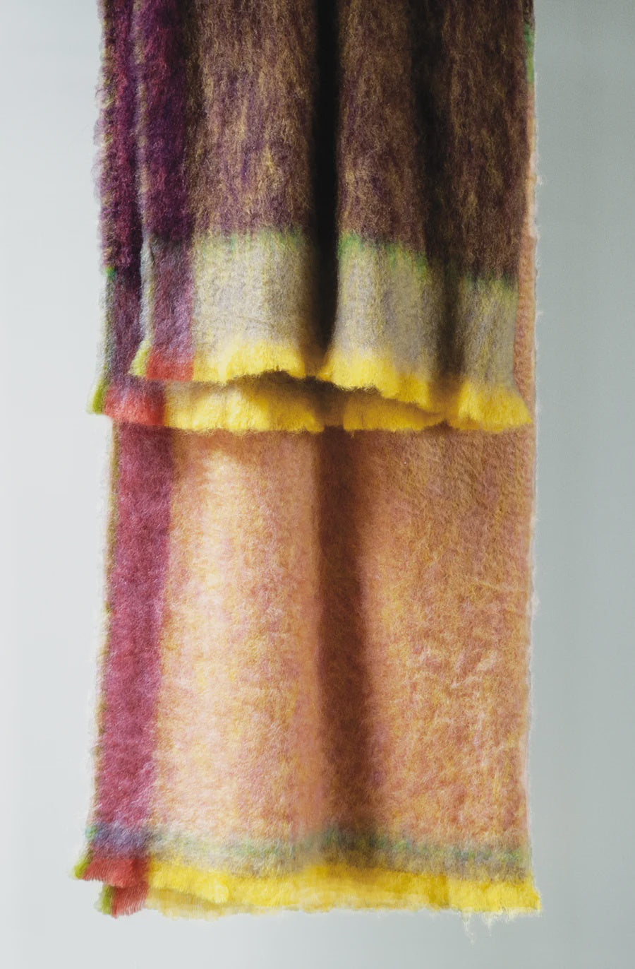 ROZCO THROW PINK/AUBERGINE Bianca Lorenne