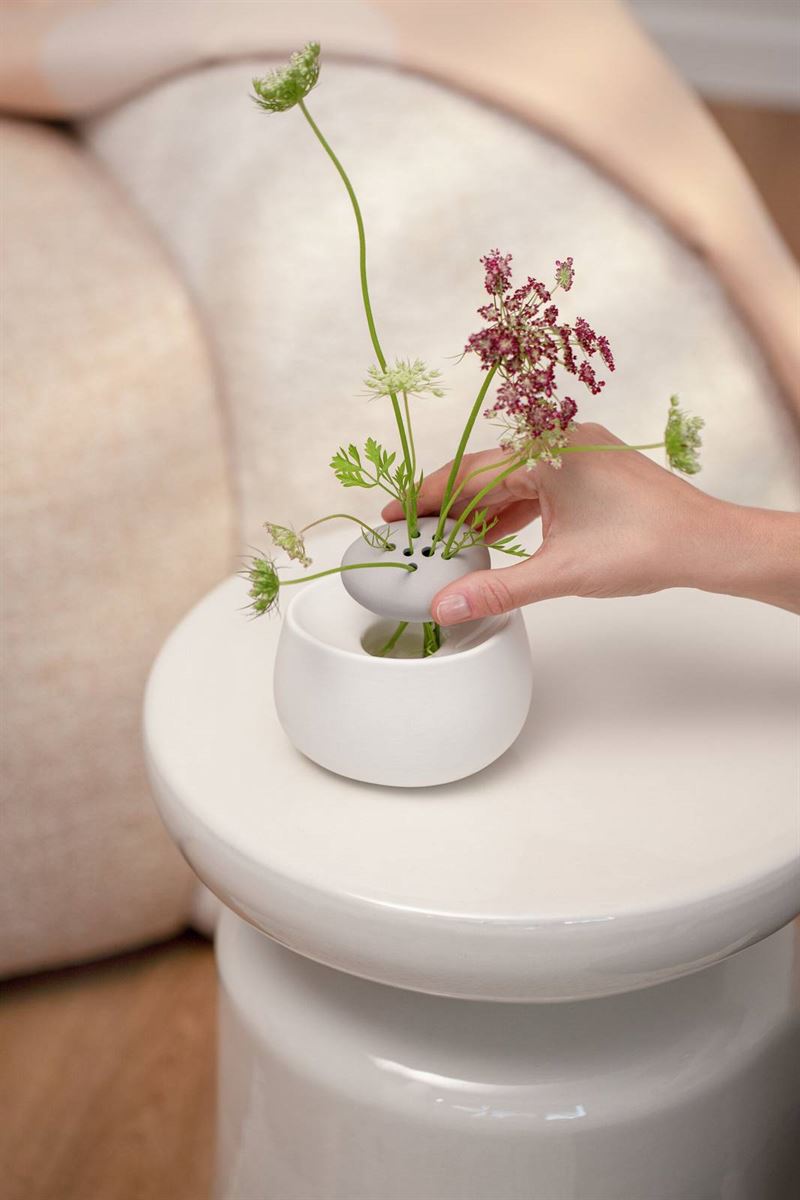 Räder - Flower Bowl Grey - Small Stoneware Vase