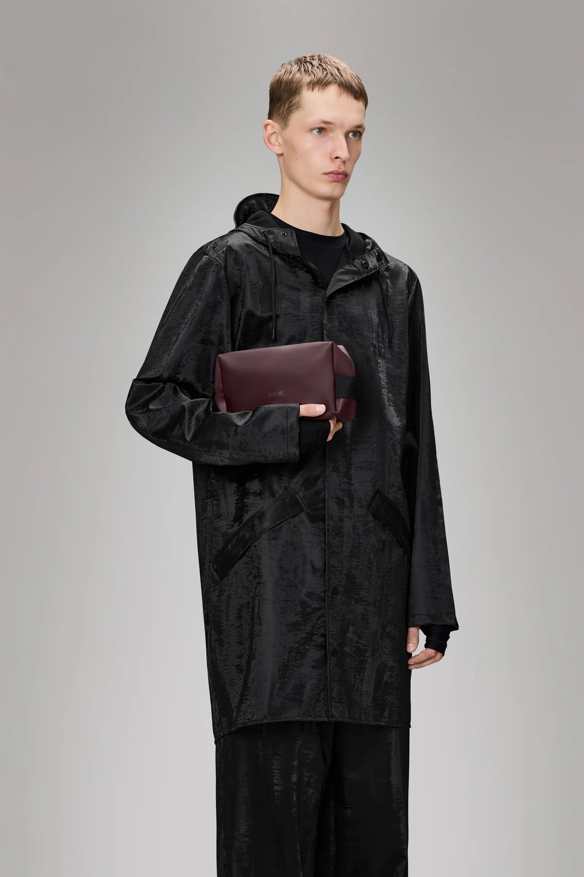 Rains Wash Bag Small W3 - Depth