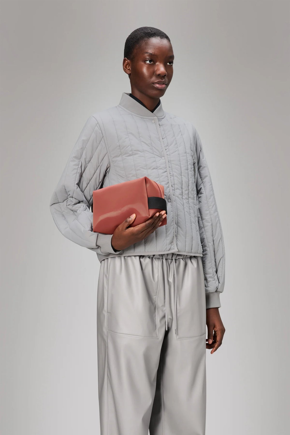 Rains Wash Bag Small W3 - Honor toiletry bag with black zipper