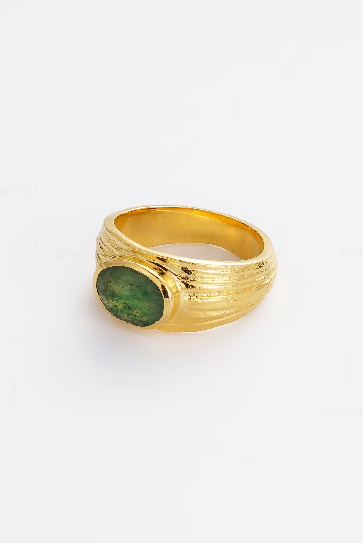 Remi Ring - Green Strawberry