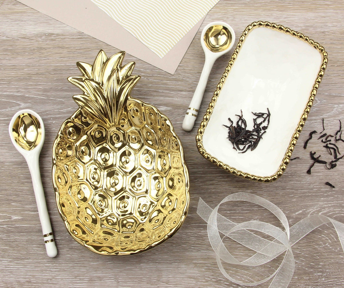 Pampa Bay Get Gifty - The Golden Pineapple Set Gold pineapple-shaped dish