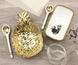 Pampa Bay Get Gifty - The Golden Pineapple Set Gold pineapple-shaped dish