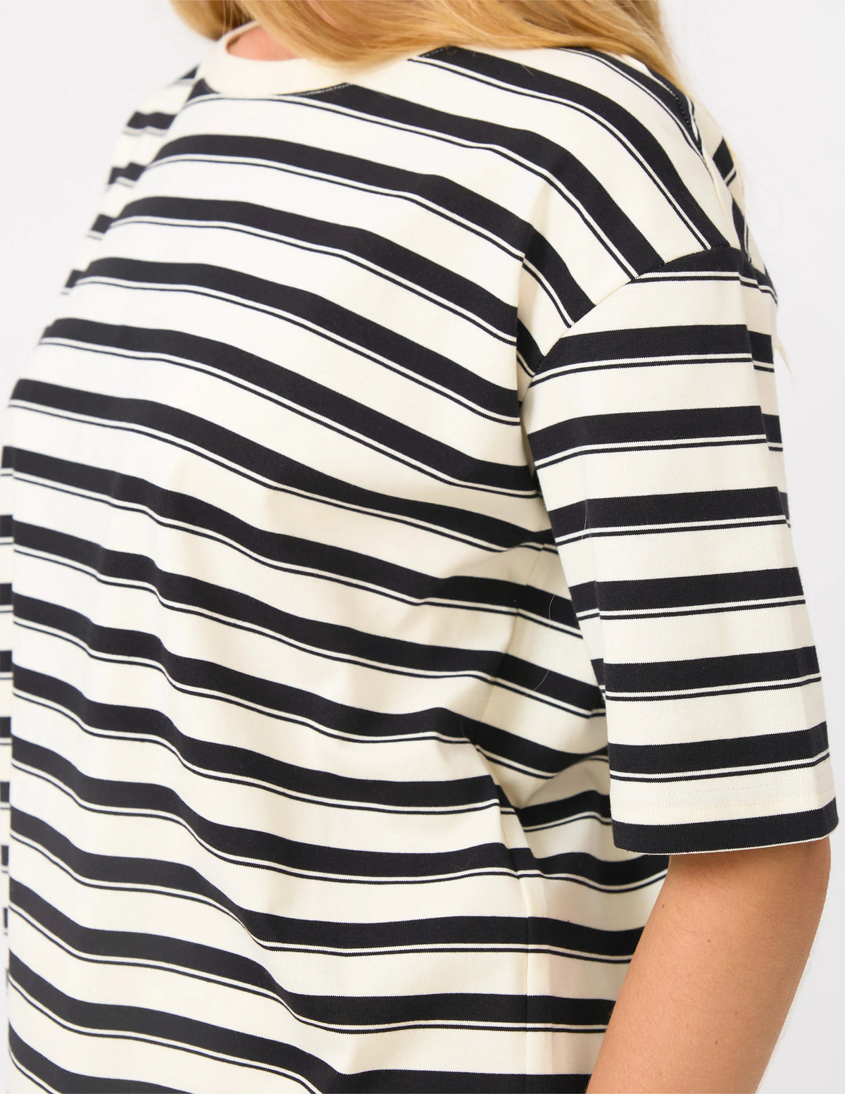 Stella+Gemma Abby T-Shirt - White and Black Stripe
