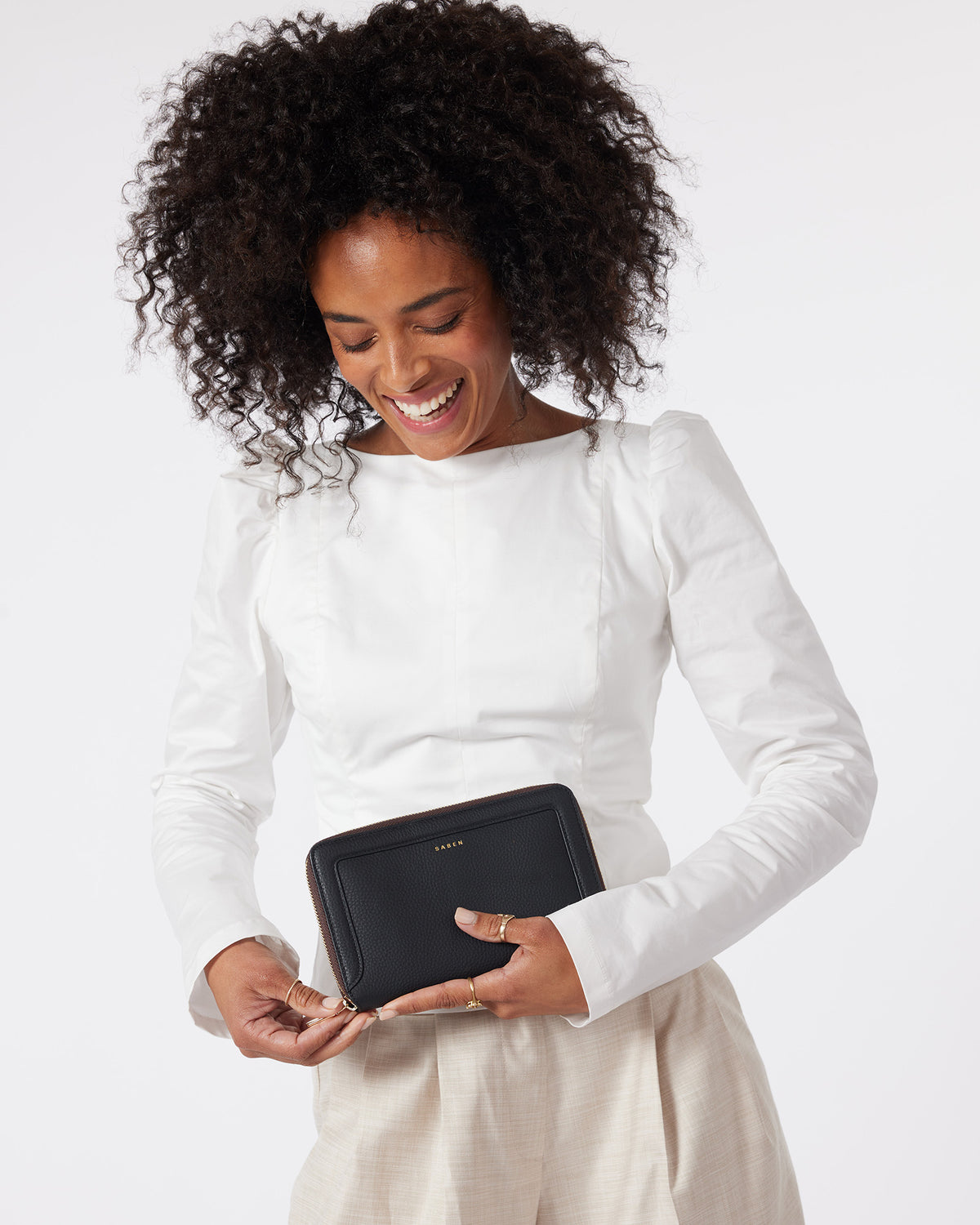 Saben Lisbon Travel Wallet - Black