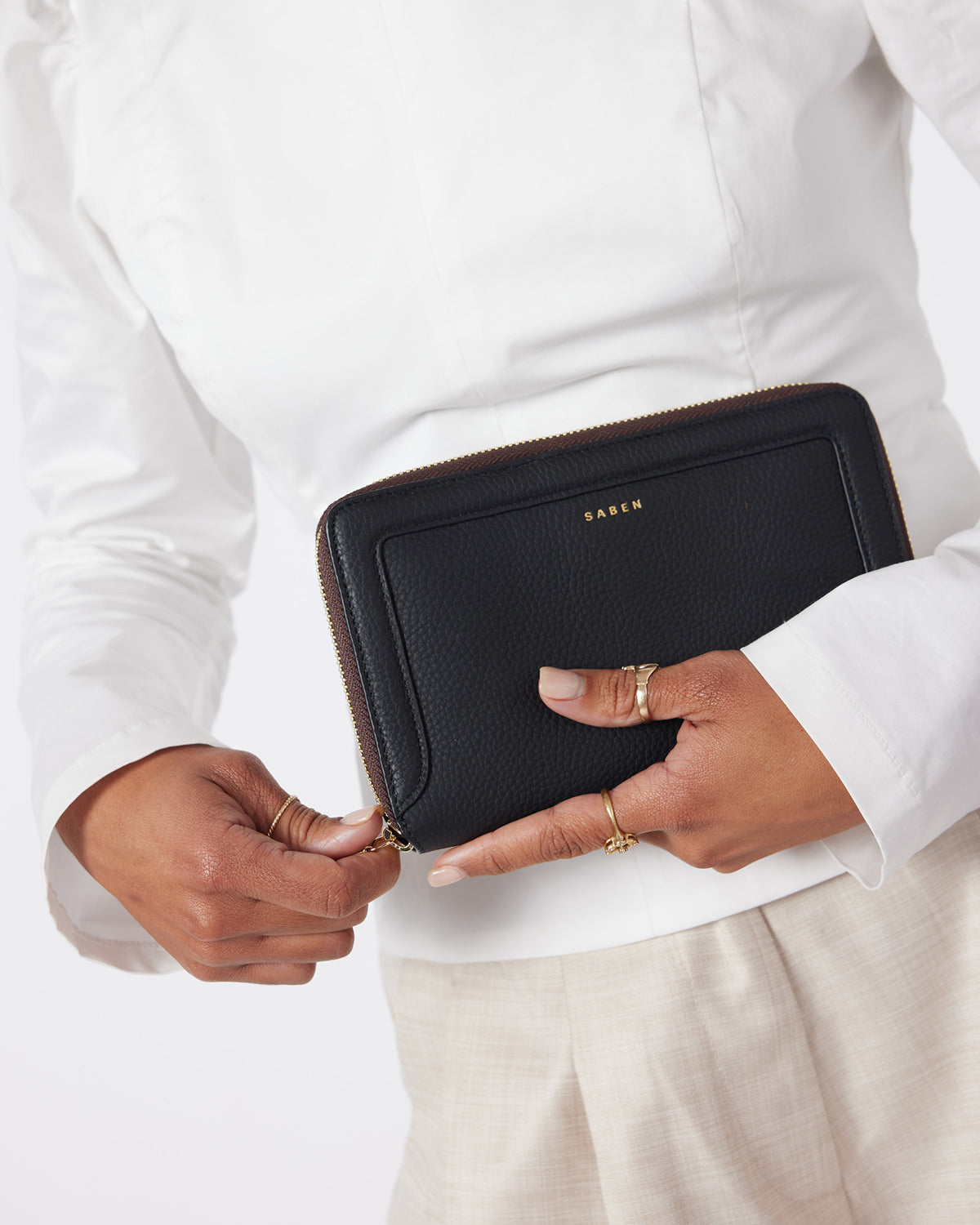 Saben Lisbon Travel Wallet - Black