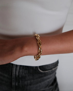 Gold chain ZAFINO Sara Metal Bracelet - Gold