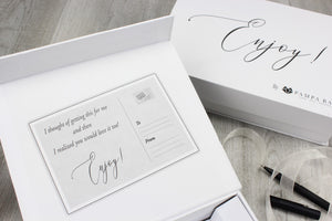 Pampa Bay Get Gifty - The Golden Pineapple Set Gold pineapple-shaped dish