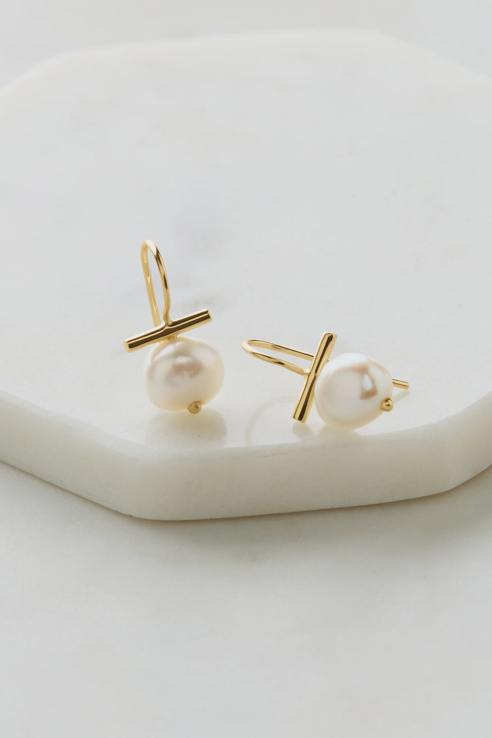 ZAFINO Sierra Earring Pearl Artisan Gold earrings with pearl beads