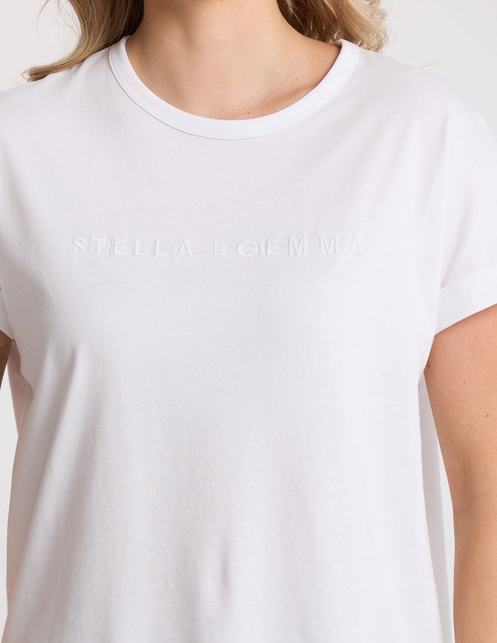 Stella+Gemma Sohu Cuff Crew White Embroidered Logo