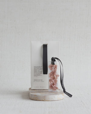 Studio Hart Silk Rose Wax Tab