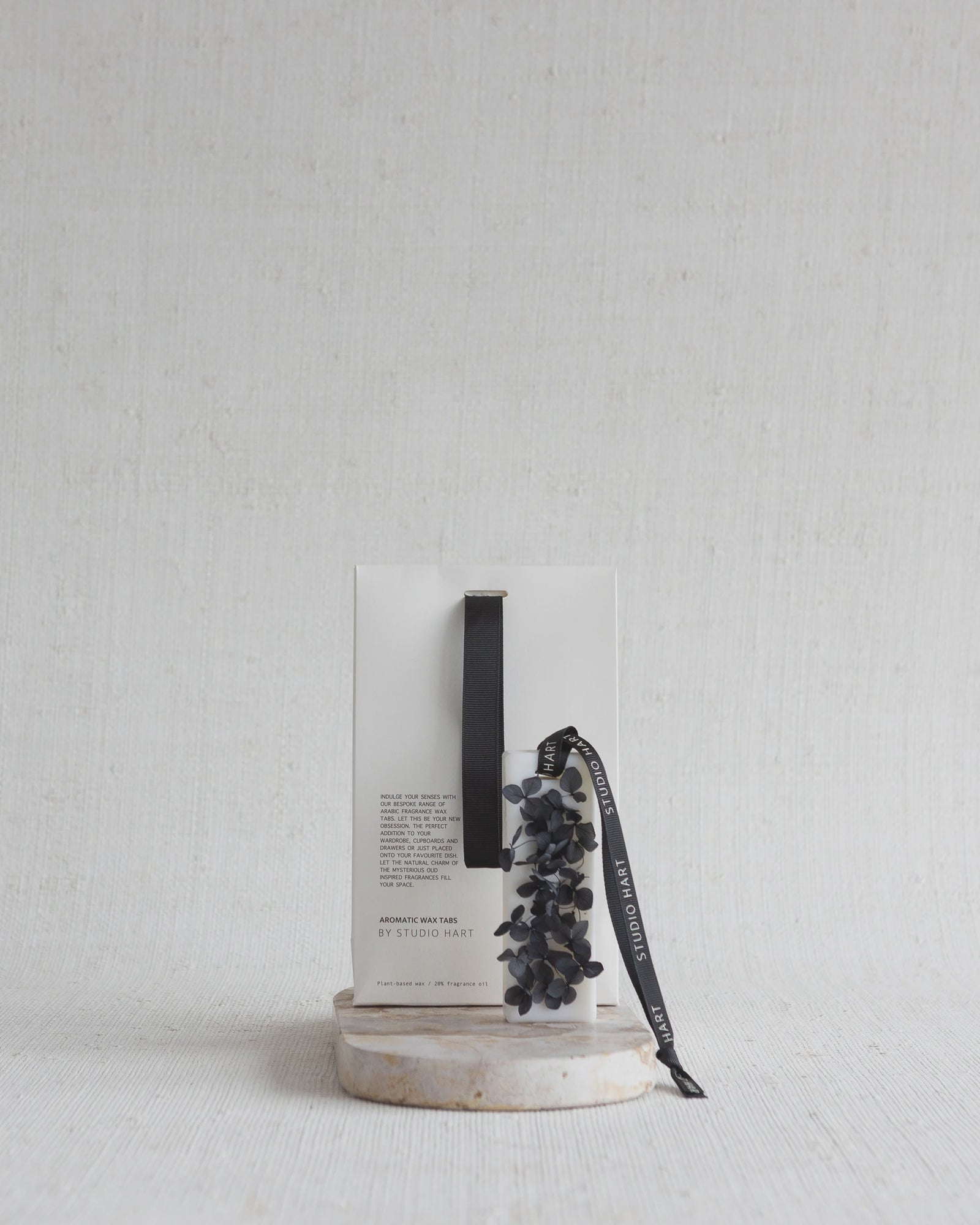 Studio Hart Velvet Wood Wax Tab