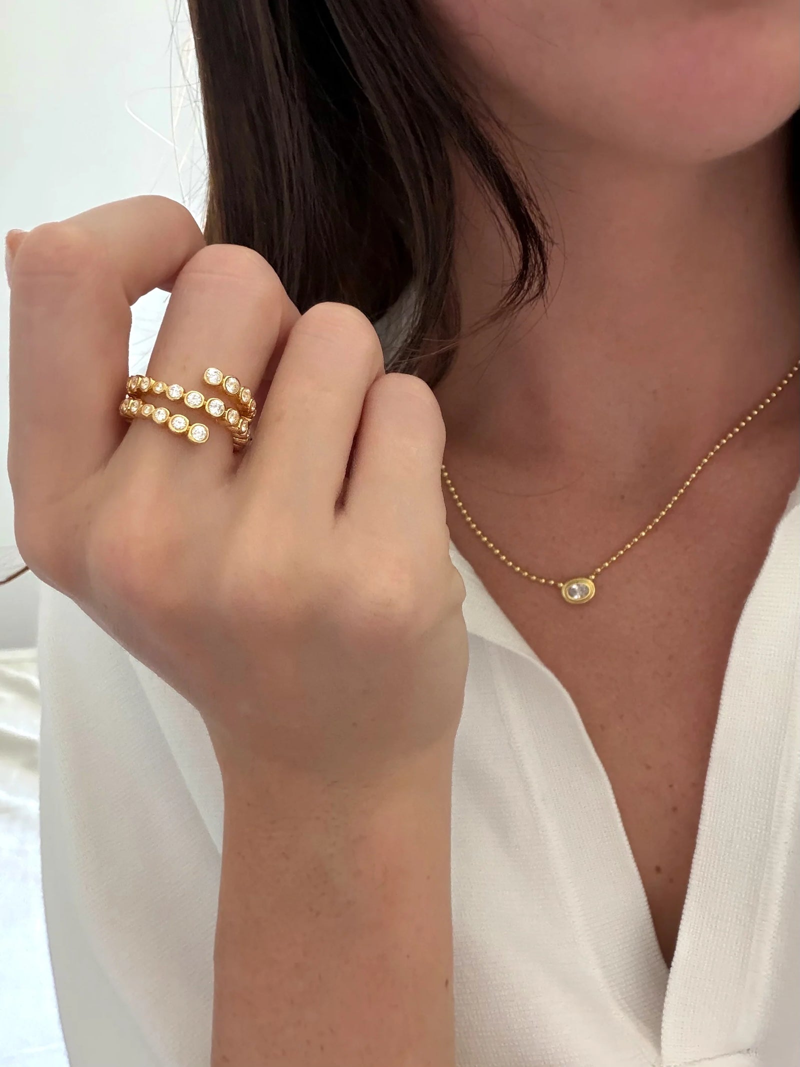 ZAFINO Zoe Ring Gold with embedded crystals