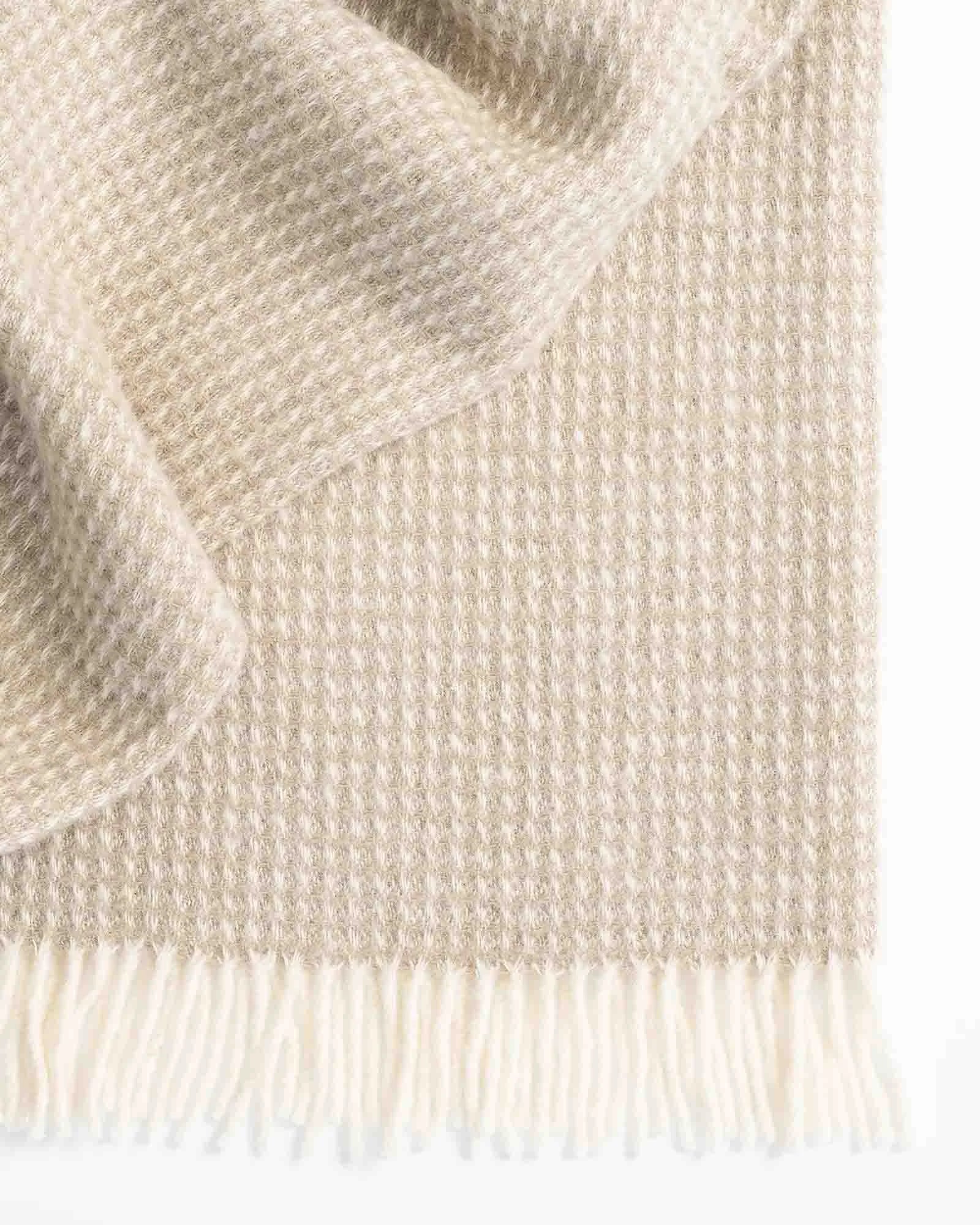 Weave Home Breckon Wool Throw 140x240cm - Hazel