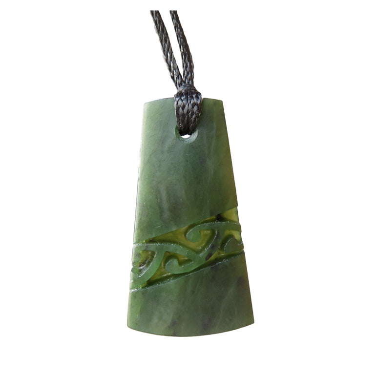 New Zealand Wedge Greenstone Pendant Diagonal Pattern 4cm Green jade