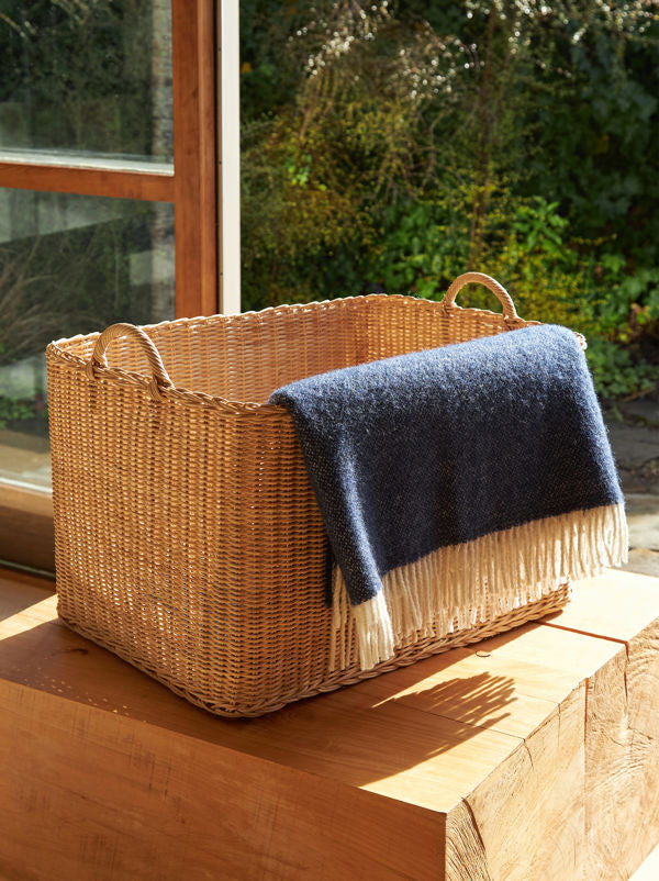 CITTA Wool Throw - Navy