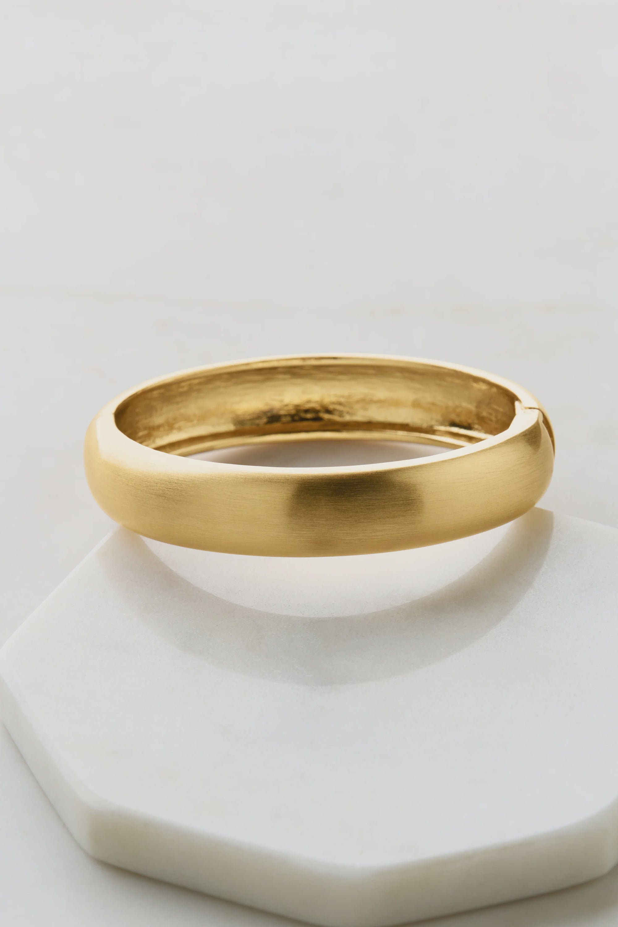 Zafino ALLY BRUSHED BRACELET - GOLD