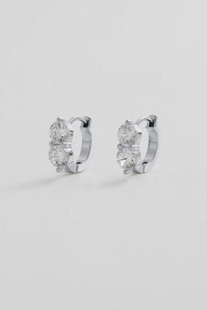 ZAFINO 7795 Zoe Huggie - Silver