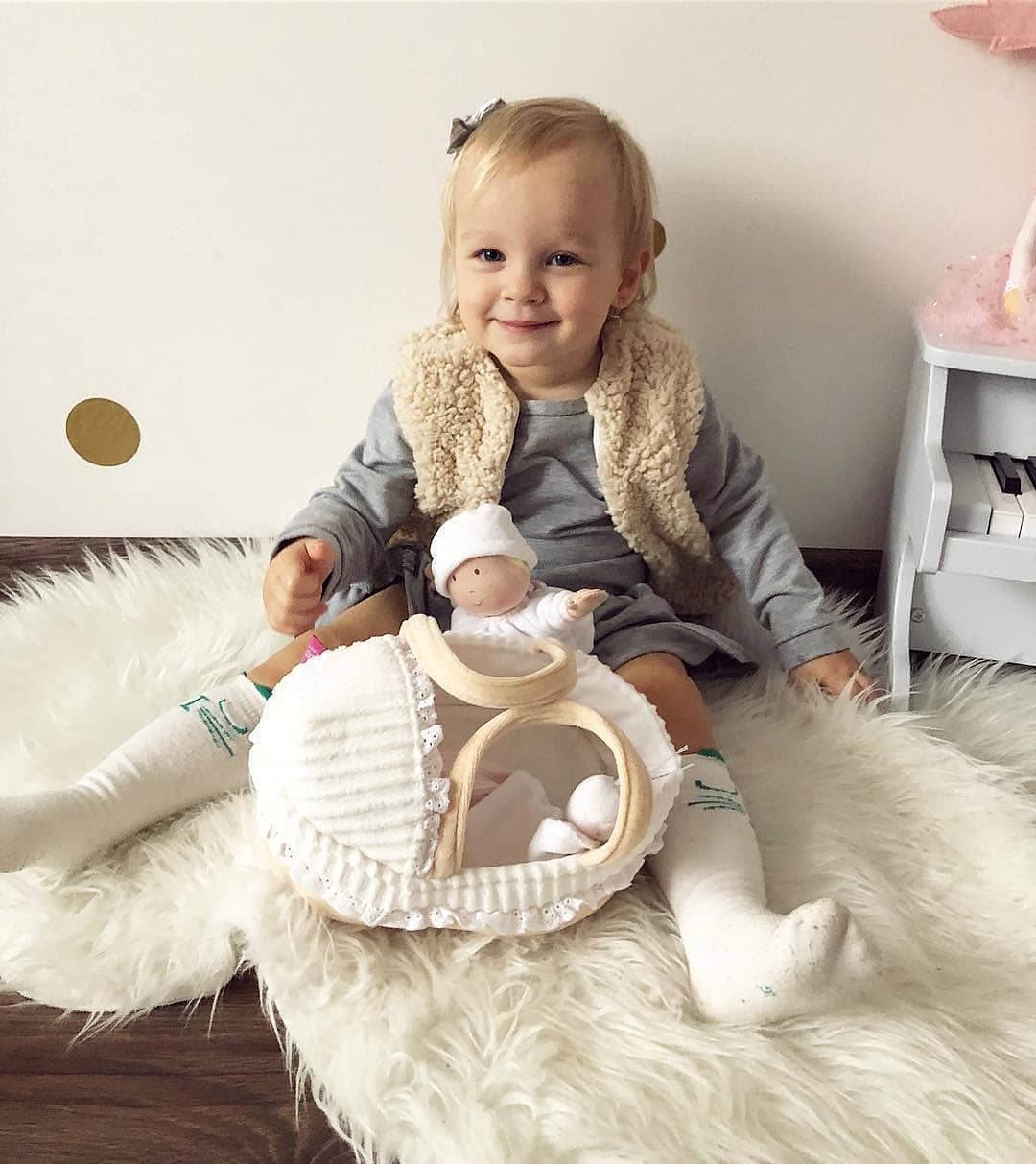 Bonikka Carry Cot with Baby Doll 23cm